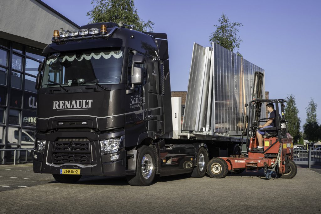 kooi-aap transport