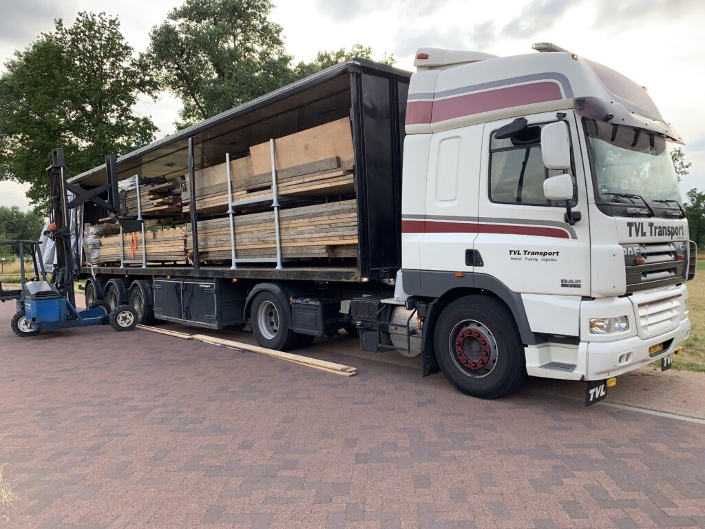 kooiaap-transport